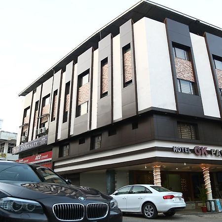 Hotel Gk Palace Бопал Екстериор снимка